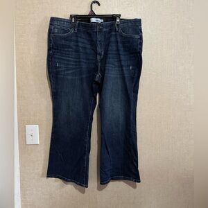 Sonoma women’s ultra comfort waistband jeans